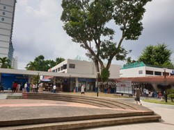 Ang Mo Kio Avenue 1 (D20), Shop House #207535961